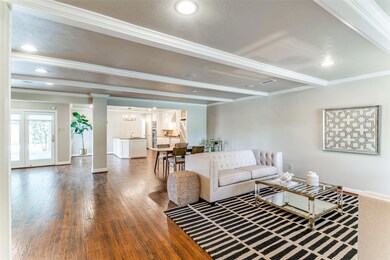 7152 Cornelia Ln, Dallas, TX 75214 - photo 5