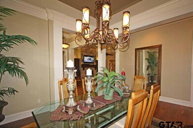 2050 2050 Stonegate Valley Dr, Tyler, TX 75703 - photo 5