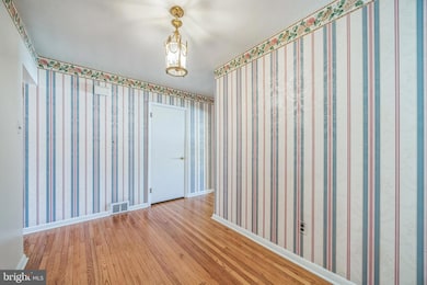 835 Wayside Ln, Haddonfield, NJ 08033 - photo 5