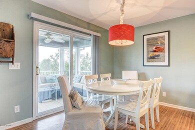 286 E 2nd St Ocean Isle Beach-large-003-