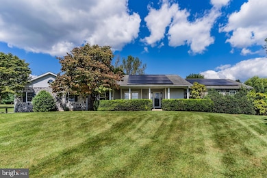 71 Hoover Rd, Carlisle, PA 17015 - photo 2