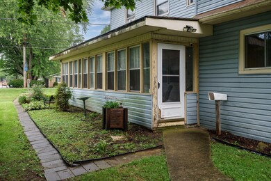 6-web-or-mls-3317-e-high-st