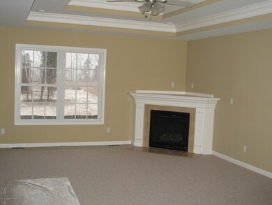 11709 Taylor Rae Dr, Louisville, KY 40229 - photo 3