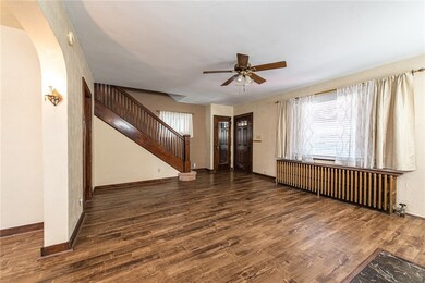 159 Jefferson Ave, Vandergrift, PA 15690 - photo 3