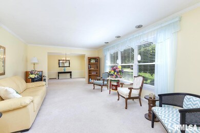 2310 Wynnewood Ct, Davenport, IA 52807 - photo 3