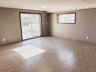 10S231 Plainfield-Naperville Rd, Naperville, IL 60564 - photo 5