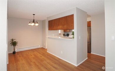 21937 7th Ave S unit 215, Des Moines, WA 98198 - photo 5