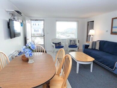1 - Living Area - 3