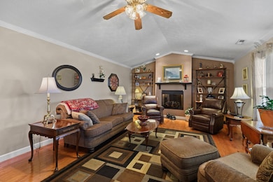 727 Burchfield Rd, Dandridge, TN 37725 - photo 4