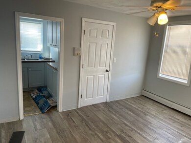 294 Branch Ave unit 3, Providence, RI 02904 - photo 2