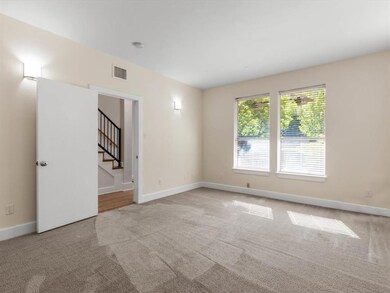 Spacious bedroom, bonus room, office on the first 