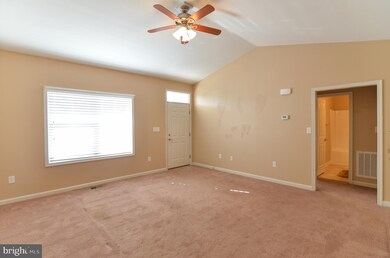 90 Fort King Dr, Colonial Beach, VA 22443 - photo 4