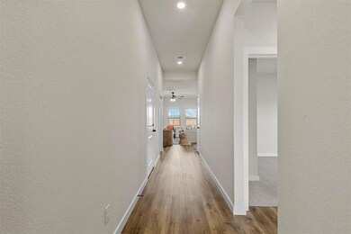 1406 Quail Creek Dr, Cleburne, TX 76033 - photo 4