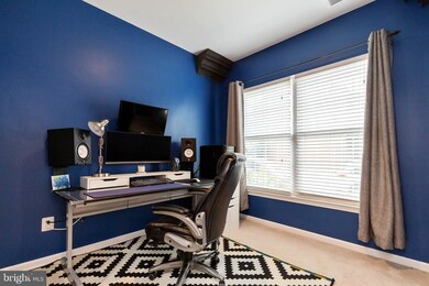 42589 Homefront Terrace, Chantilly, VA 20152 - photo 7