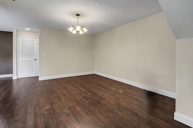 386 Prestwick Cir unit 3, Palm Beach Gardens, FL 33418 - photo 3