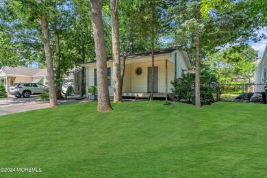 910 Windsor St, Forked River, NJ 08731 - photo 5