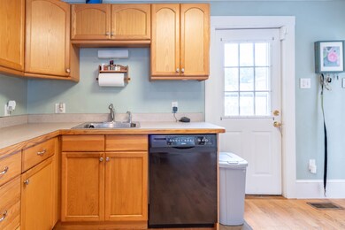 165 Lake St, Nashua, NH 03060 - photo 5