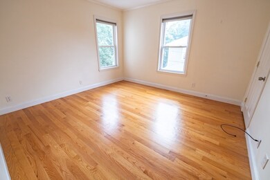 44 Vernon St unit 4, Waltham, MA 02453 - photo 6