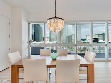 The Martin unit 1109, Las Vegas, NV 89103 - photo 5