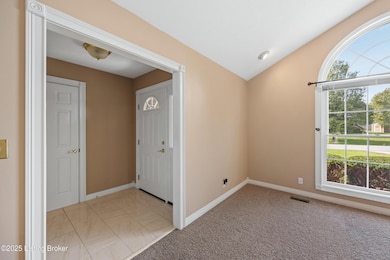 113 Taylor Ct, Mount Washington, KY 40047 - photo 3