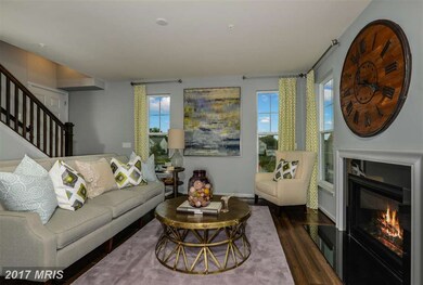 25213 Briargate Terrace unit 4A4, Chantilly, VA 20152 - photo 2