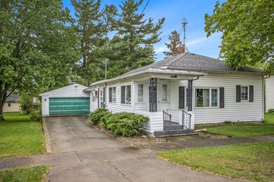 2 STALL ATTACHED GARAGE