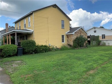 227 Leachman Rd, Latrobe, PA 15650 - photo 3