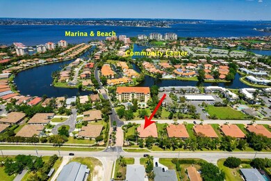 5482 Peppertree Dr, Fort Myers, FL 33908 - photo 4