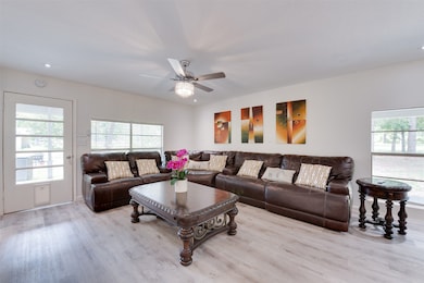 14733 Calhoun Rd, Conroe, TX 77302 - photo 7