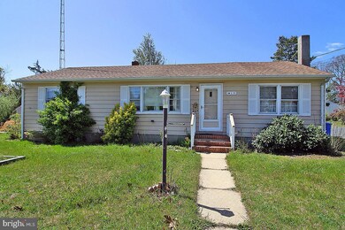 19 Manor Dr, Manahawkin, NJ 08050 - photo 2