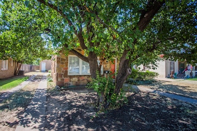 2507 26th St unit Front, Lubbock, TX 79410 - photo 3