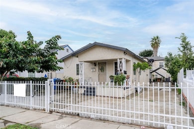 856 W 73rd St, Los Angeles, CA 90044 - photo 2