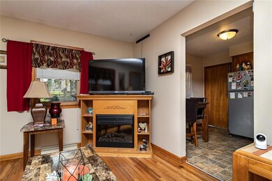 1535 Evergreen Ave, Des Moines, IA 50320 - photo 6