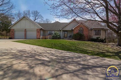 5444 SW Urish Rd, Topeka, KS 66610 - photo 2