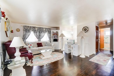 3971 Briggs Rd, Columbus, OH 43228 - photo 4