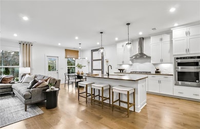 4712 Wilderness Trail, Flowery Branch, GA 30542 - photo 5