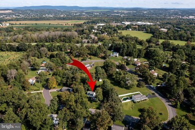 821 Hunters Run Rd, Pottstown, PA 19465 - photo 6