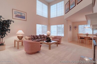 2-story ceilings and windows