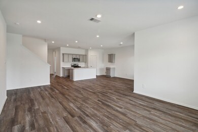 15730 Majestic Evergreen Way, Magnolia, TX 77355 - photo 4