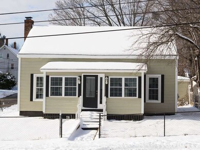 47 Union St, Somersworth, NH 03878 - photo 2