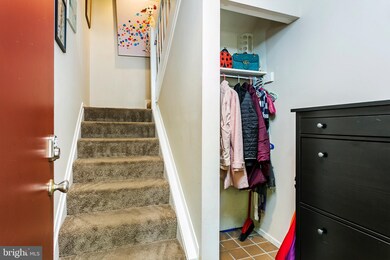 7503 Weather Worn Way unit E, Columbia, MD 21046 - photo 2