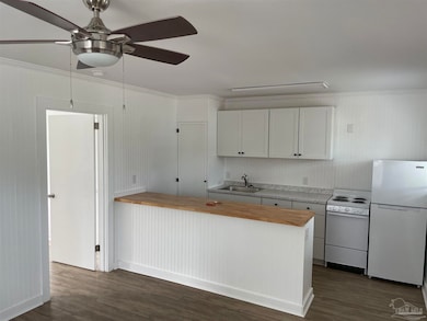 107 Holmes Dr, Pensacola, FL 32507 - photo 6