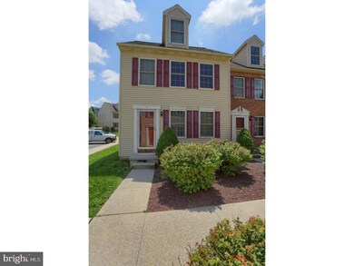 9 Weiser Ct unit 9, Womelsdorf, PA 19567 - photo 2