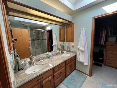 313 Rebecca Dr, Alamo, TX 78516 - photo 6