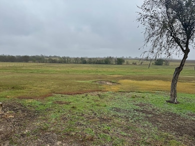 601 County Road 497, Taylor, TX 76574 - photo 2