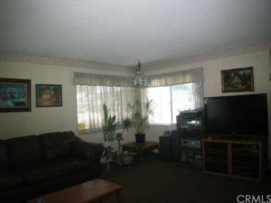 1410 Living Room