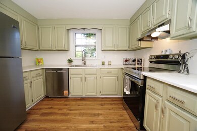 4 Candia St, Nashua, NH 03063 - photo 4