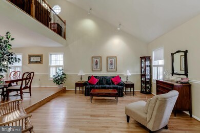 15557 Ambiance Dr, North Potomac, MD 20878 - photo 3