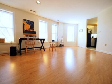 2 Chestnut St unit 32, Cambridge, MA 02139 - photo 2