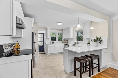 55 Valley Rd, Milton, MA 02186 - photo 4